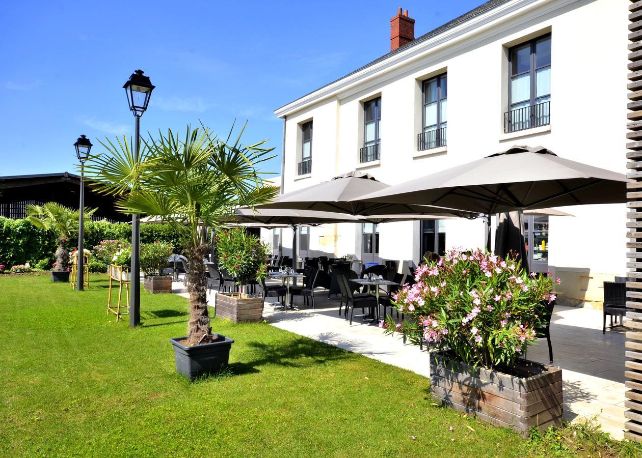 Auberge Du Chateau Bleu Tremblay-en-France Exteriér fotografie